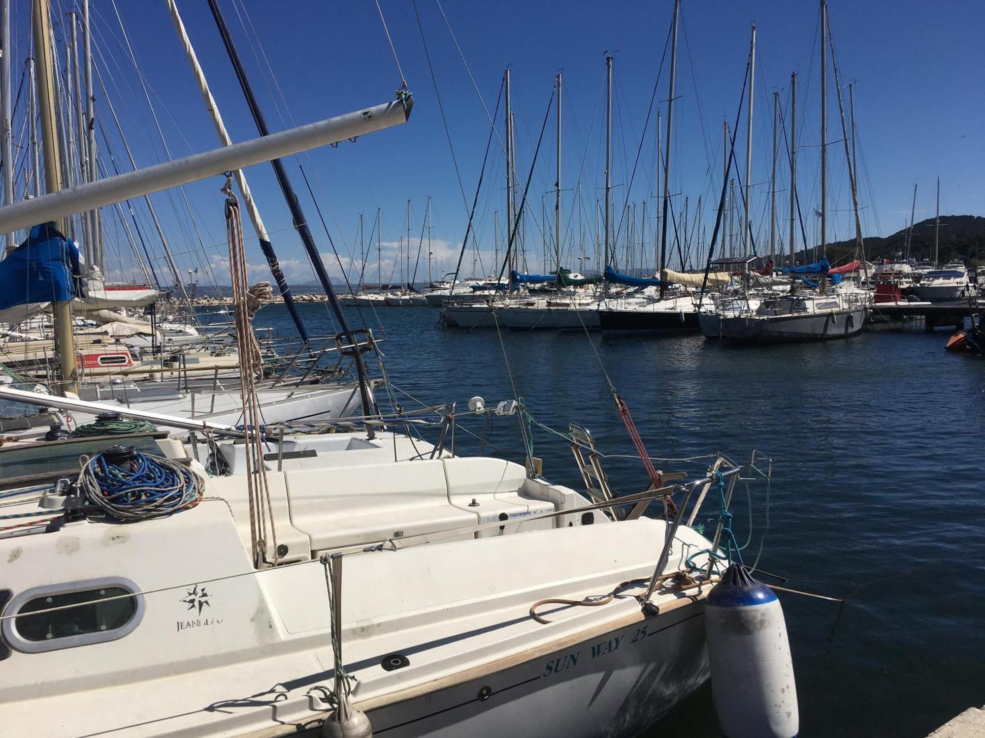 La Mouette Bleue Maison De Ville Individuelle Et Climatisee Martigues Zewnętrze zdjęcie